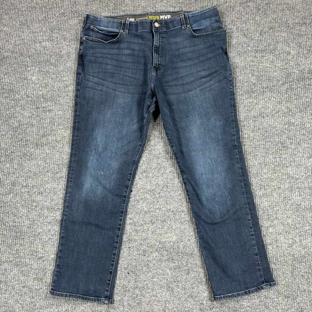 Lee Extreme Motion MVP Mens Blue Jeans Straight Fit Tapered Leg 44x32 Denim